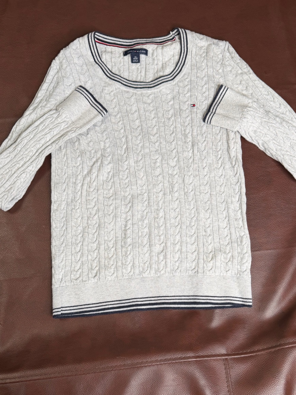 Tommy Hilfiger Women's gray Cable Knit Sweater